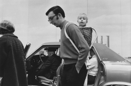Father and child at the Detroit Auto Show&nbsp;, 1968